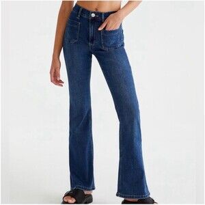 Aeropostale High Rise Flare Jeans Mid Wash Patch Pocket Womens Denim Size 8R